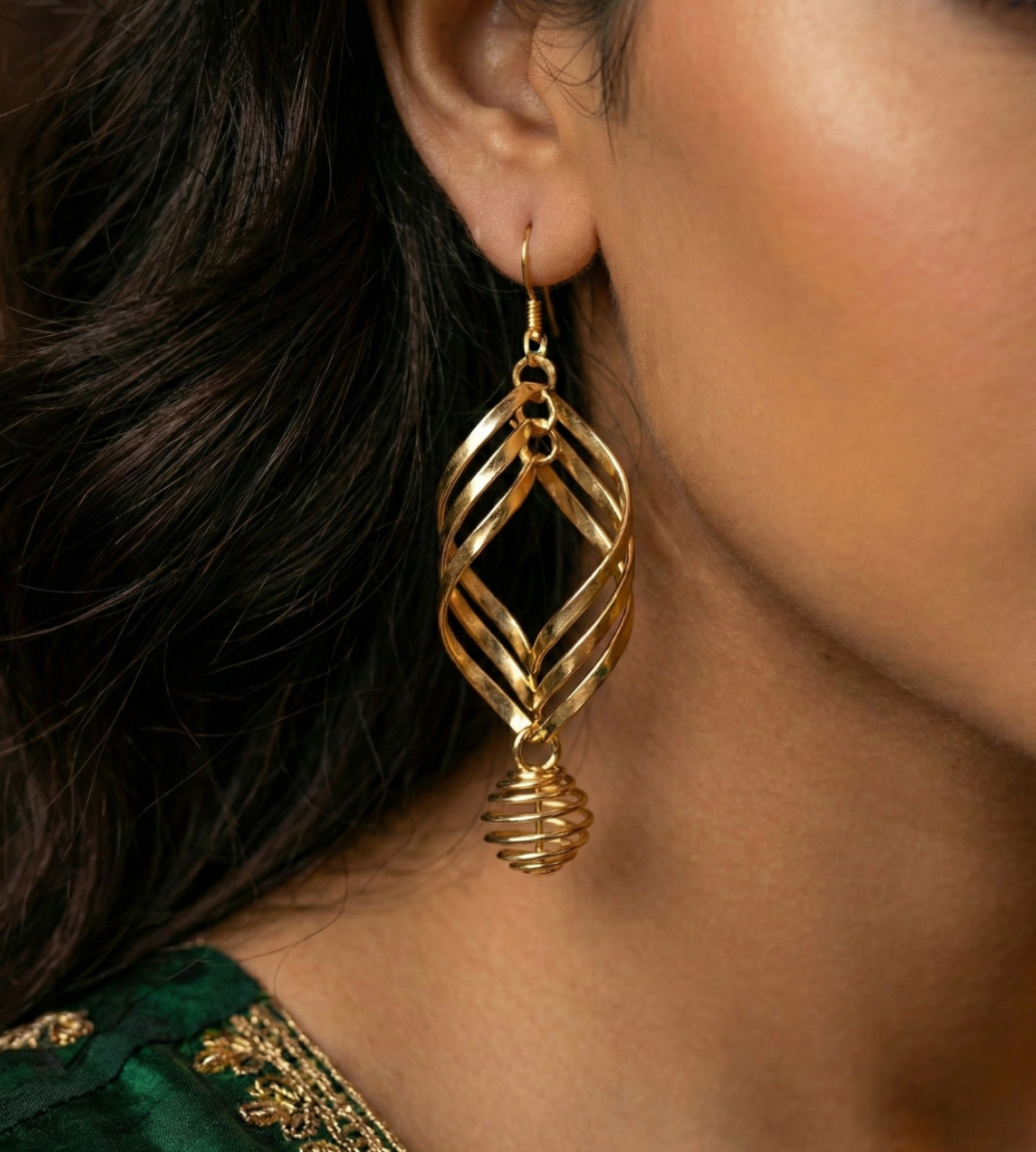 Golden Leaf & Spiral Drops Set