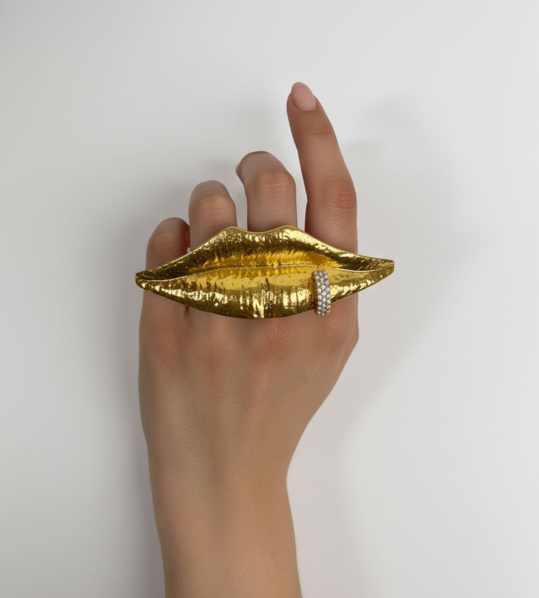 Kiss – The gold Plated Ring