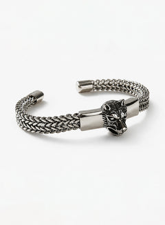 Howl – Cuff