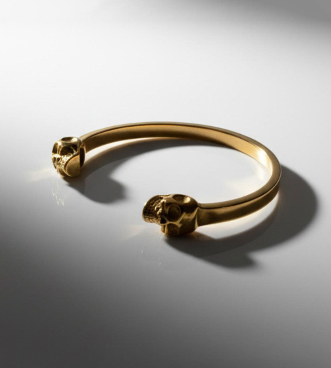 Aurum Mortis – 18k Gold Plated Skull Cuff