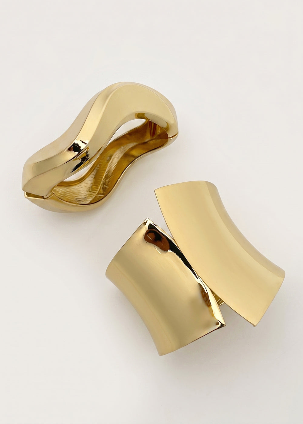 GOLDEN ARC- A MODERN METAL Cuff set