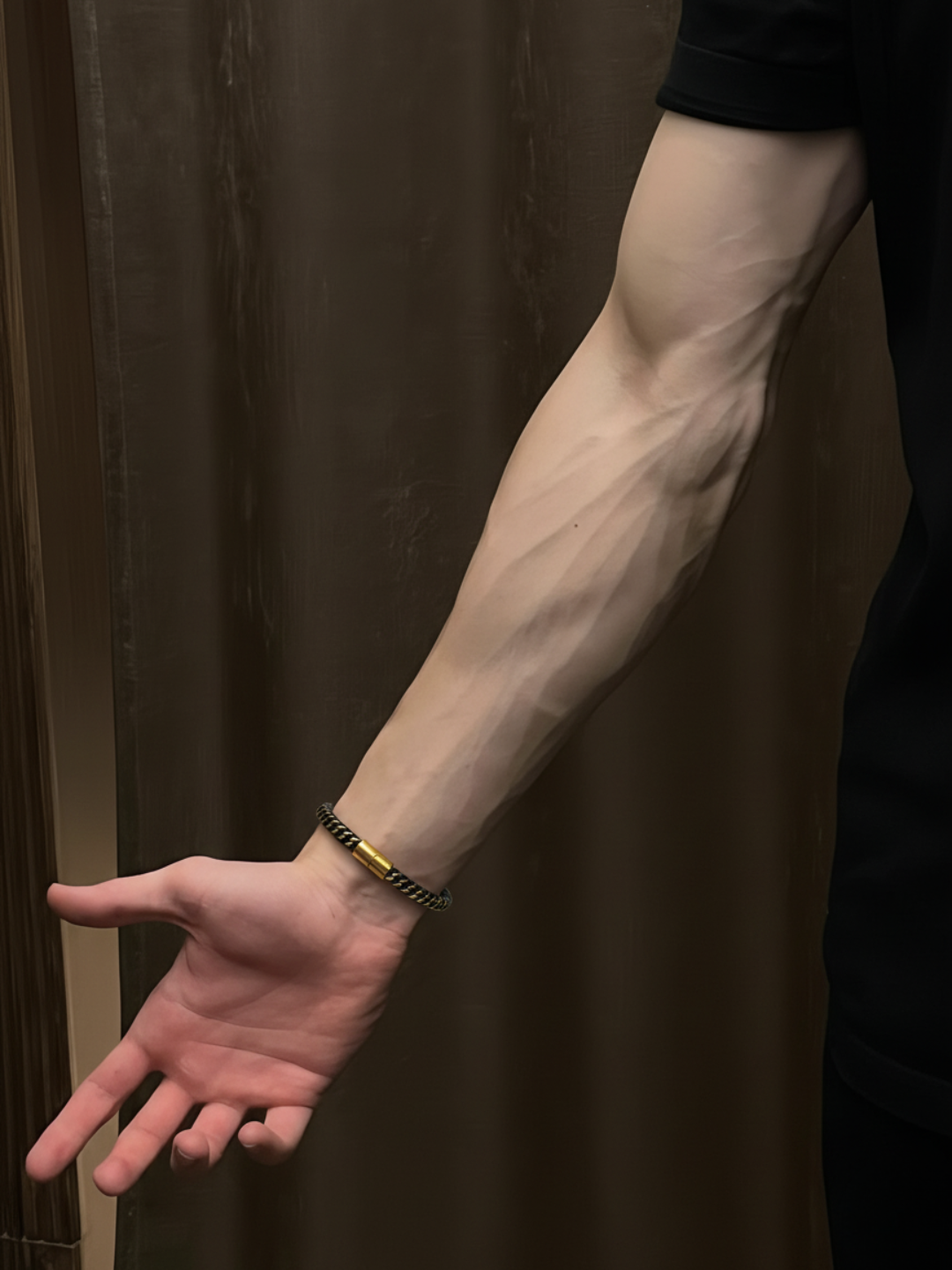 Eclipse – Gold Black Bracelet