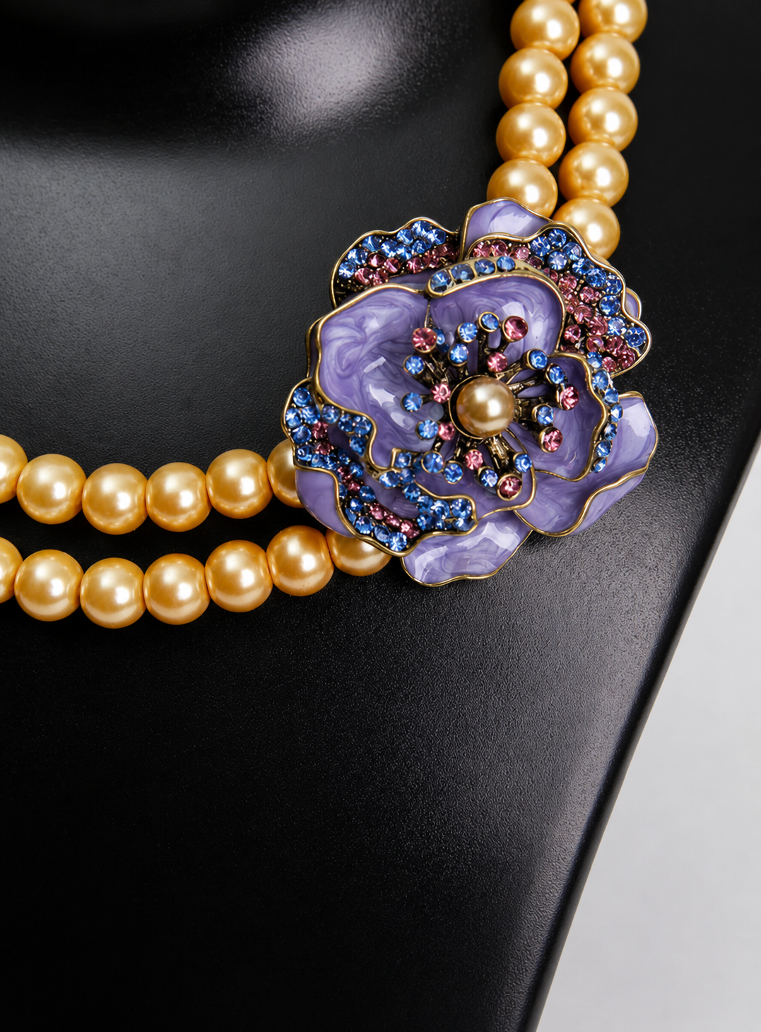 The Iris – A Double-Strand Pearl Floral Collar