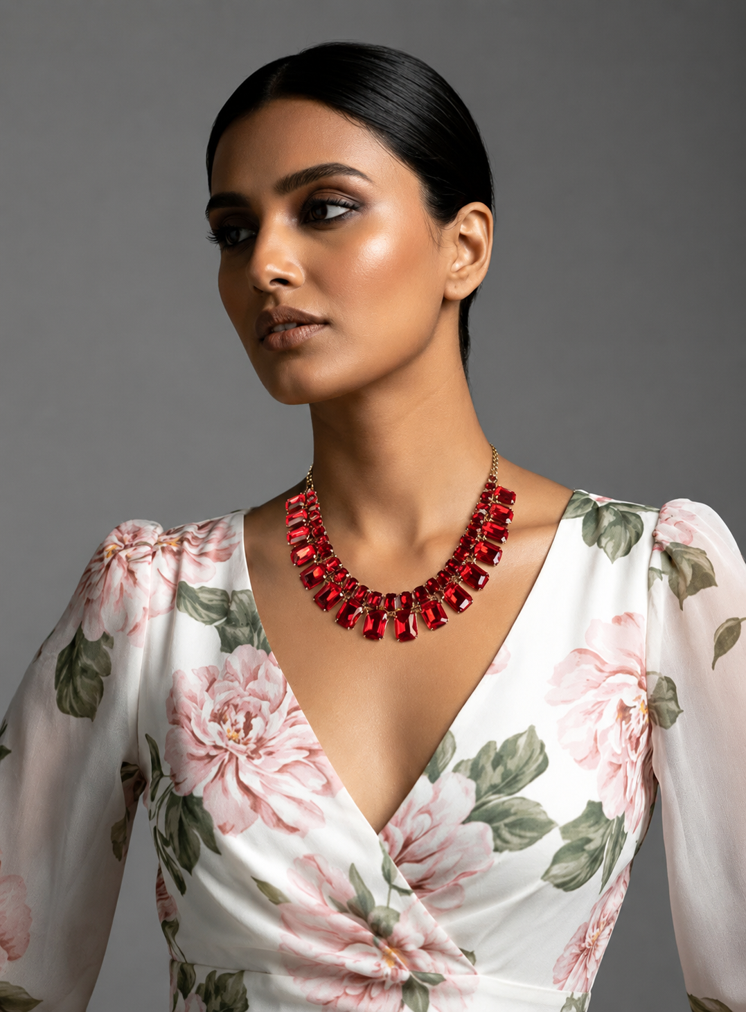 Exotica – Rhinestone Vintage Necklace