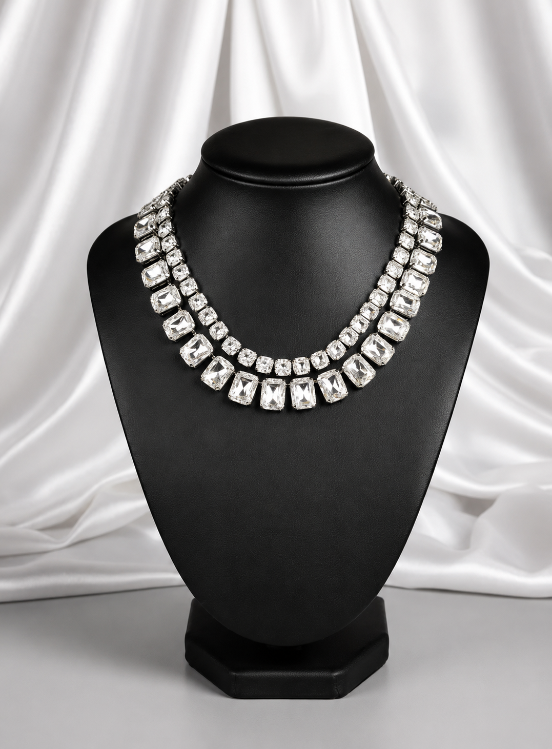 Exotica – Rhinestone Vintage Necklace