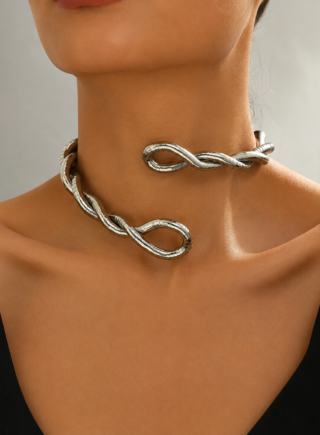 FLEXAE – Multi-Wear Statement Accessory