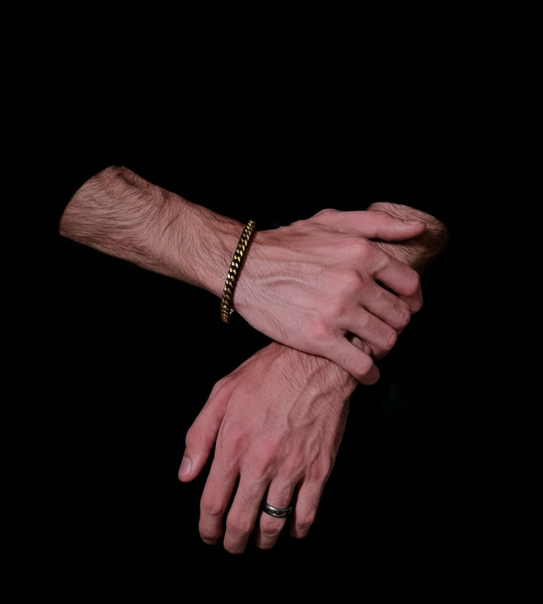 Eclipse – Gold Black Bracelet