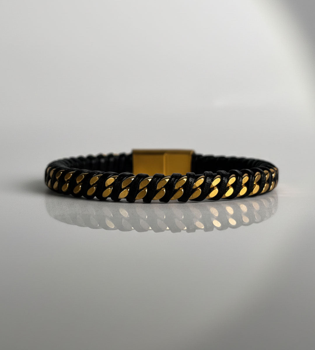 Eclipse – Gold Black Bracelet