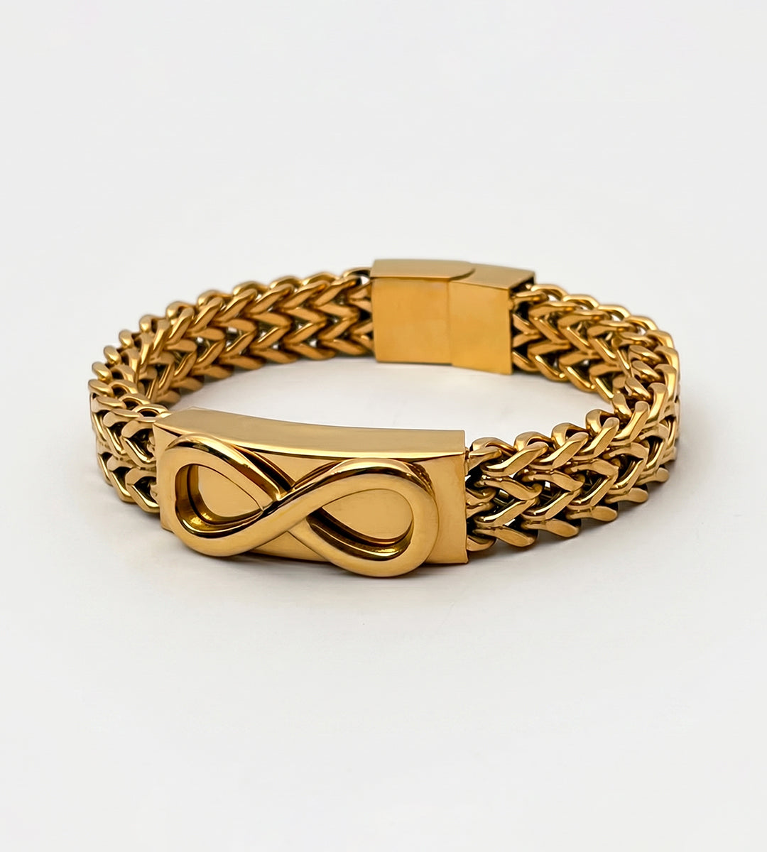 Infinity Royale – Signature Gold Bracelet