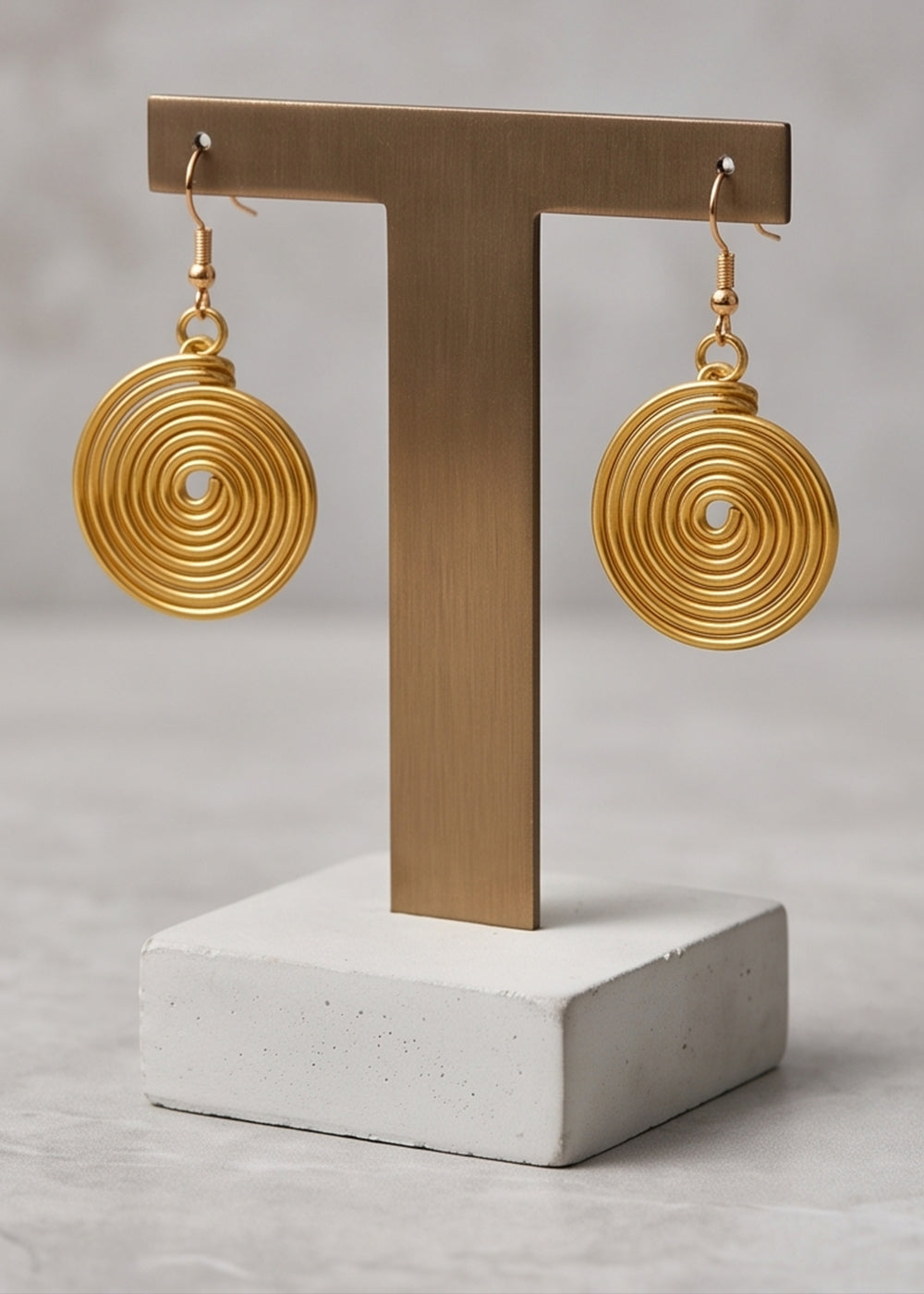 Lustre – Matte Gold Trapezoid Necklace & Earring Set