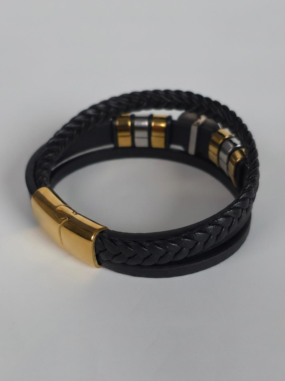 OM – Universal Energy