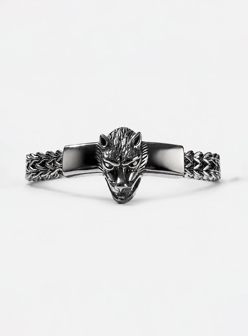 Howl – Cuff
