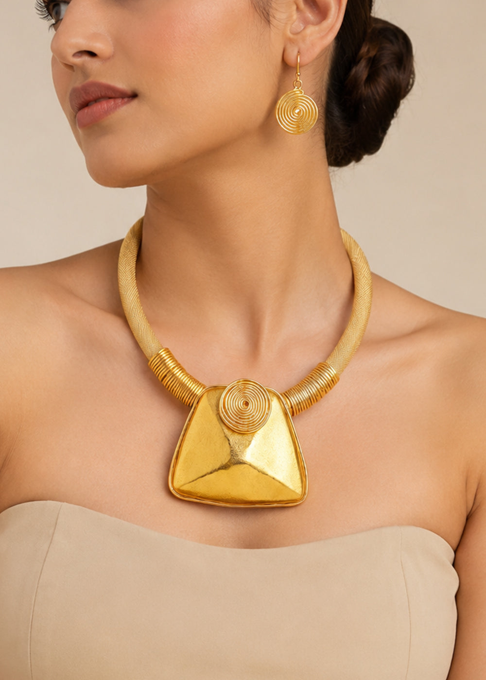 Lustre – Matte Gold Trapezoid Necklace & Earring Set