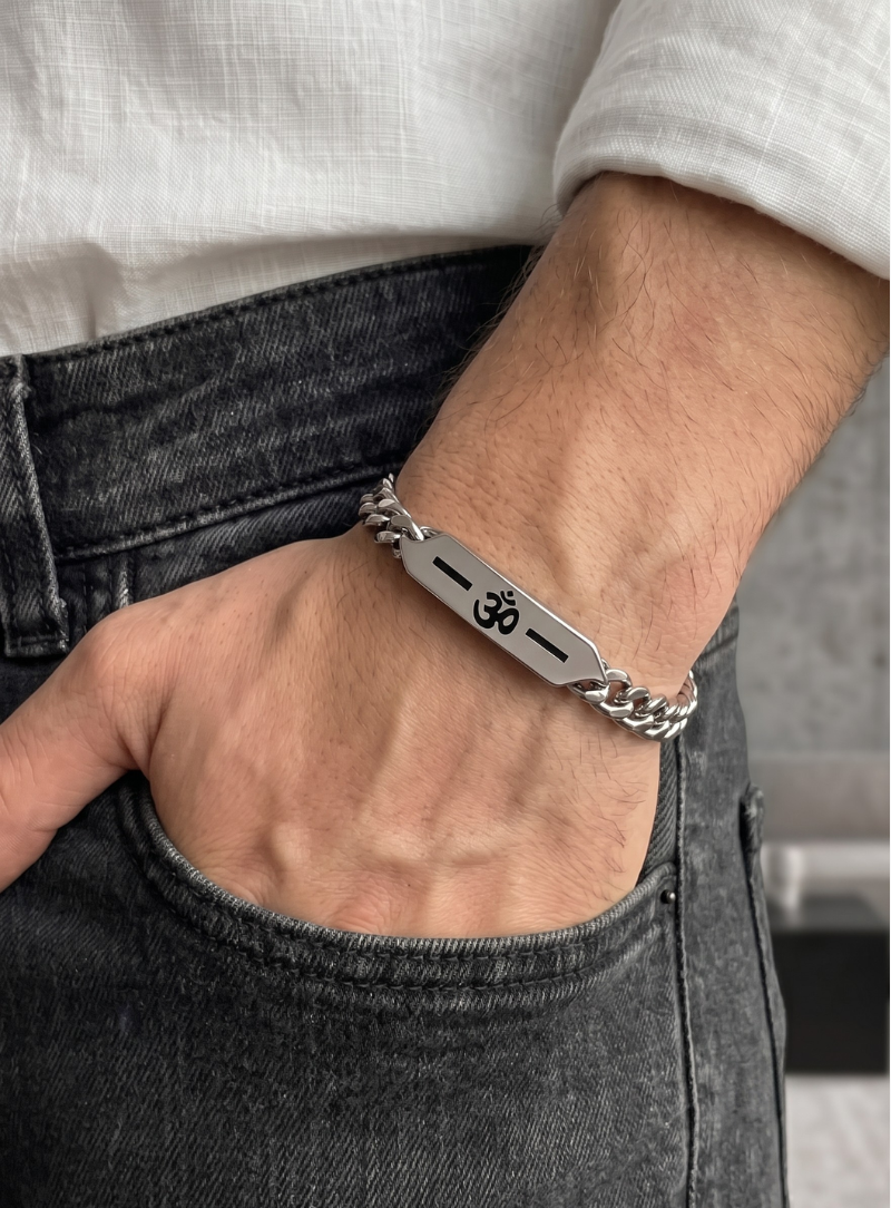 OM – Classic Chain Bracelet