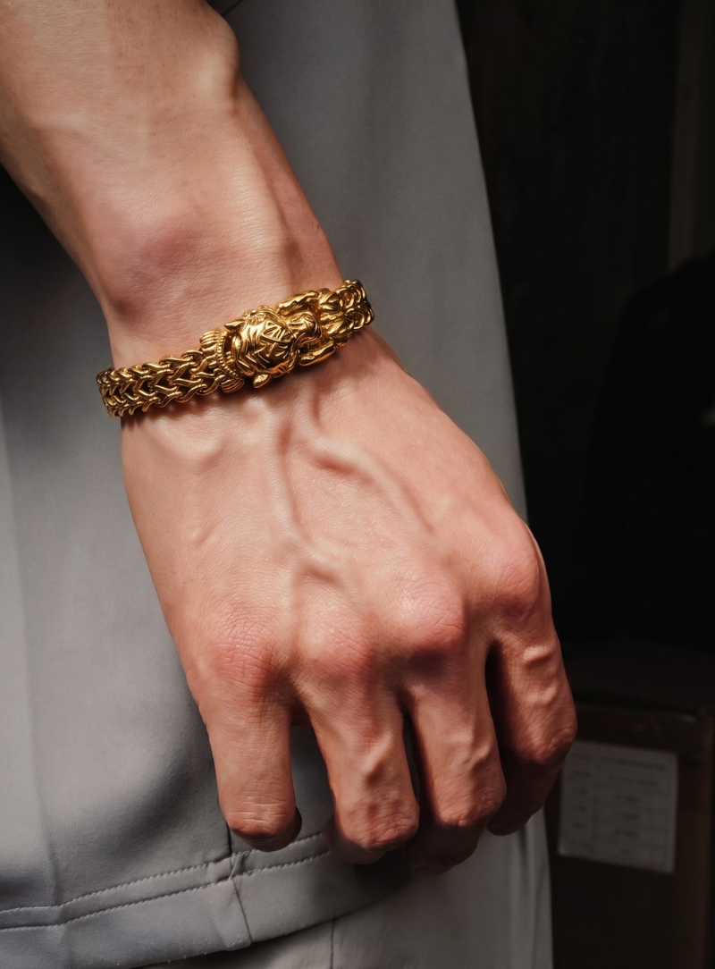 Fury - Alpha Tiger Cuff